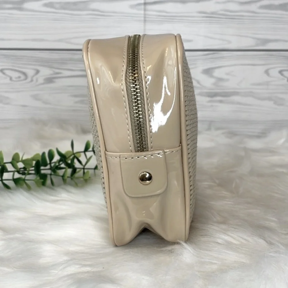 Versace Parfums Woven/Patent Beauty‎ Pouch - Picture 6 of 13